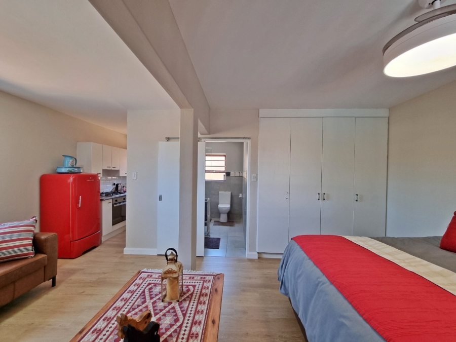 4 Bedroom Property for Sale in Wavecrest Eastern Cape